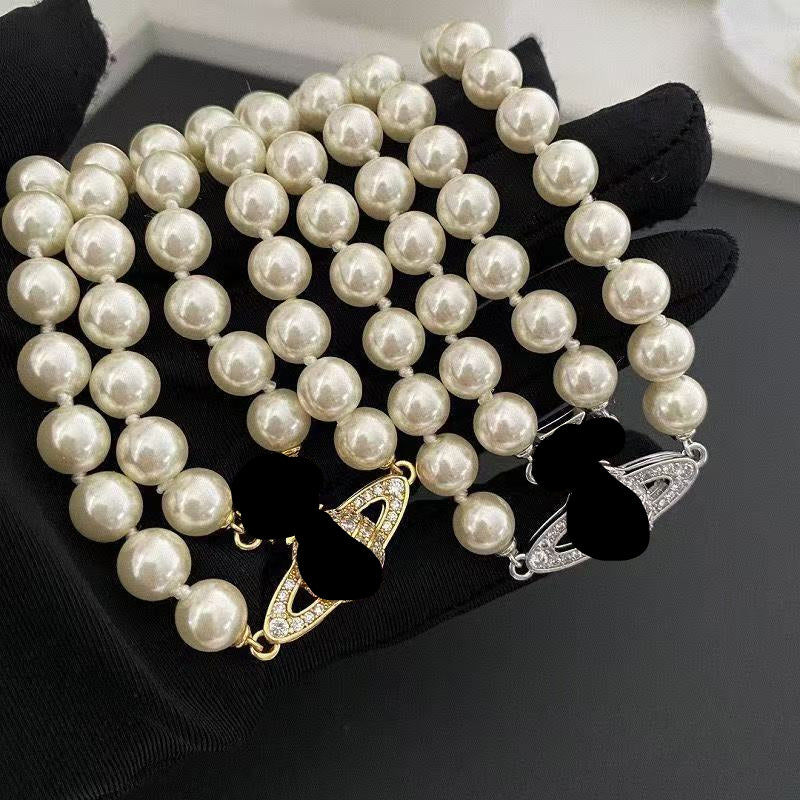 Pearl Pendant Necklace Sample