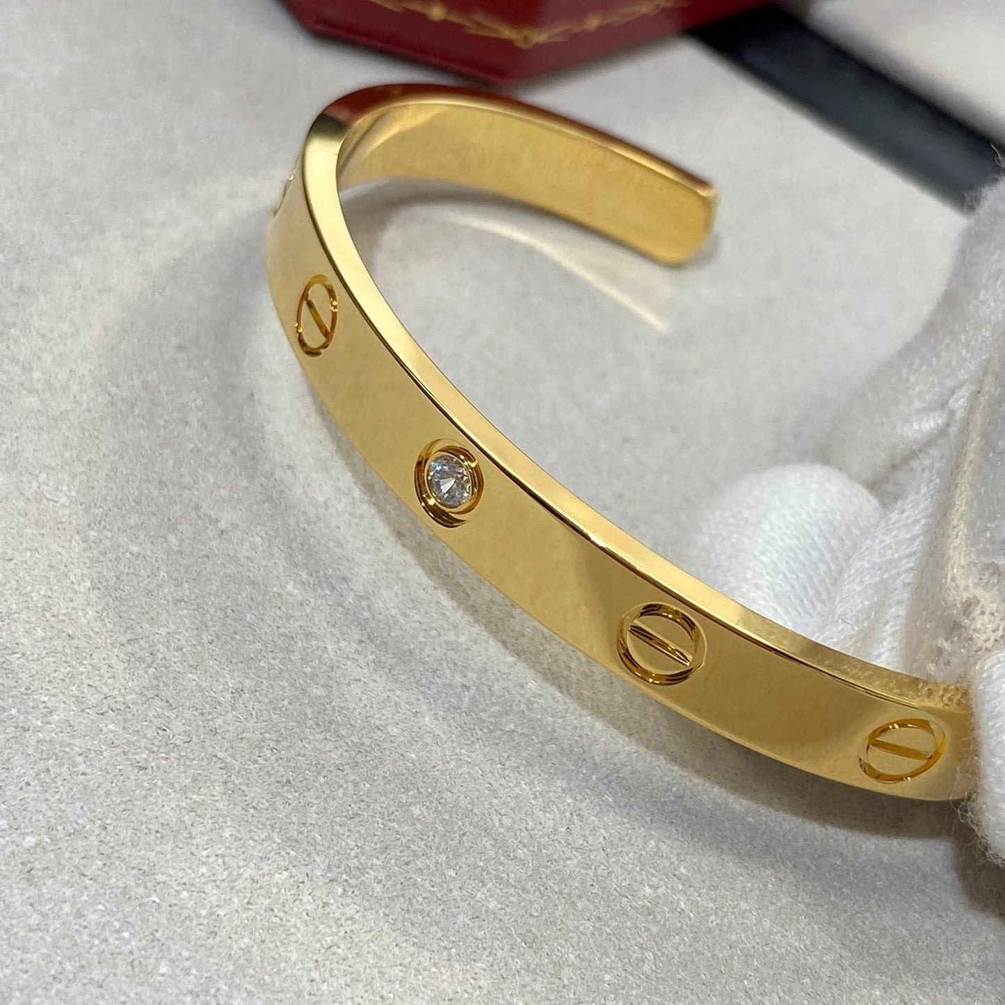 LOVE BRACELET 6.1MM 1 DIAMOND OPEN CUFF